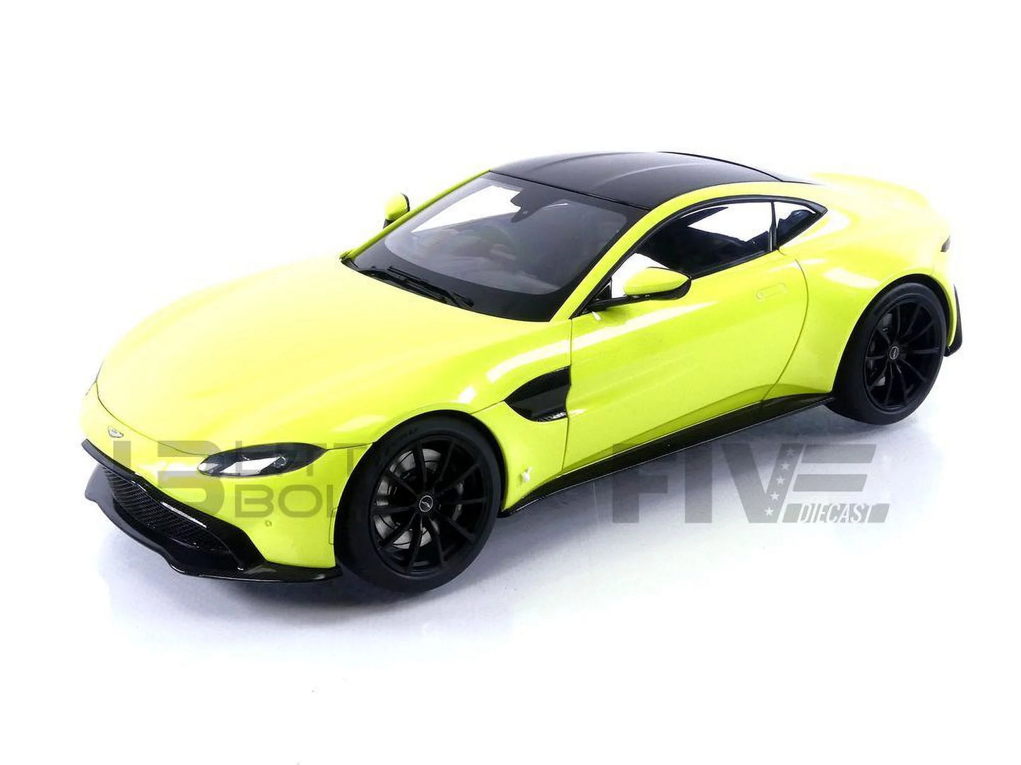 2019 Aston Martin Vantage RHD (Right Hand Drive) Lime Essence Green with Carbon Top 1/18 Model Car by Autoart