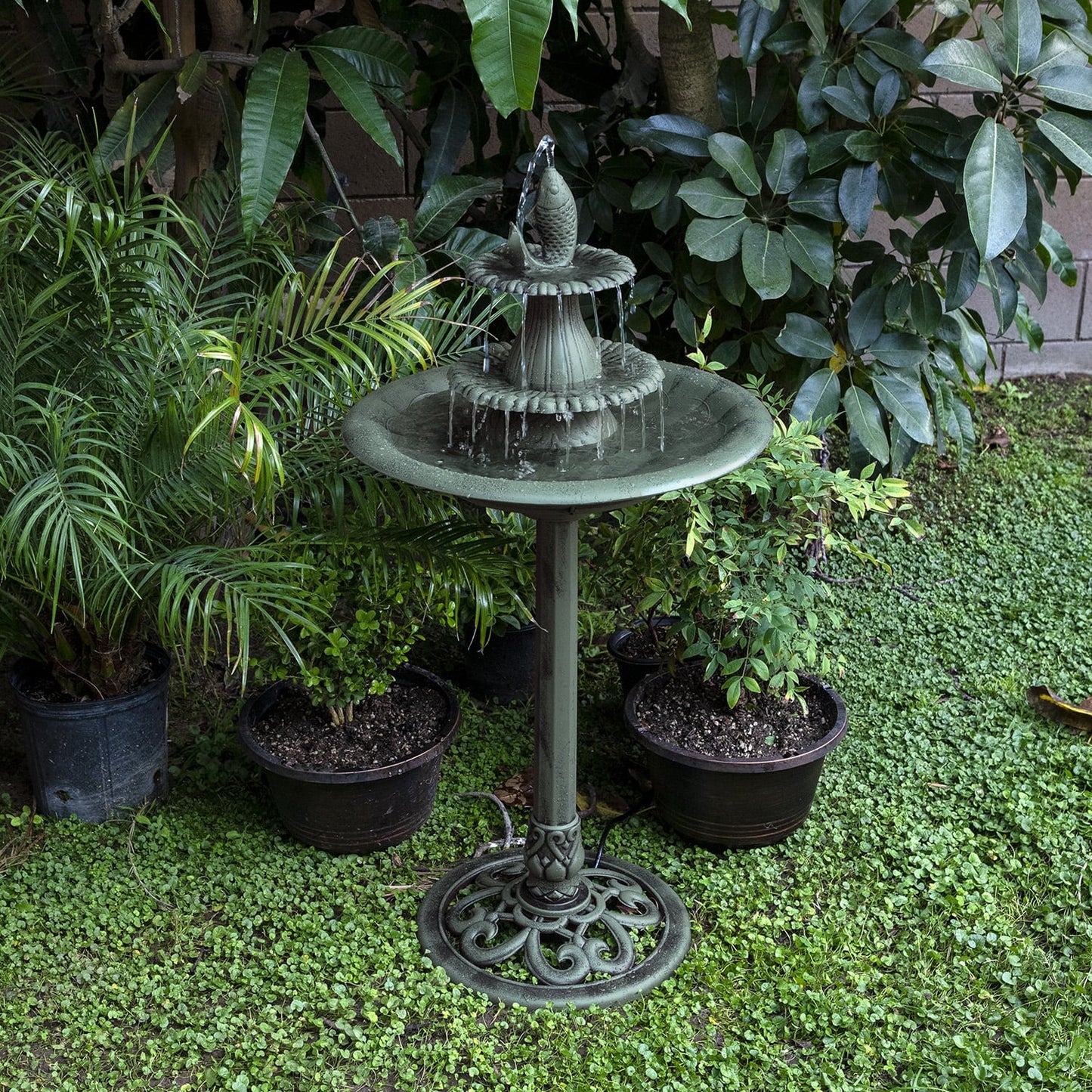 Alpine Corporation Plastic 3-Tier Pedestal Fountain Bird Bath, Green