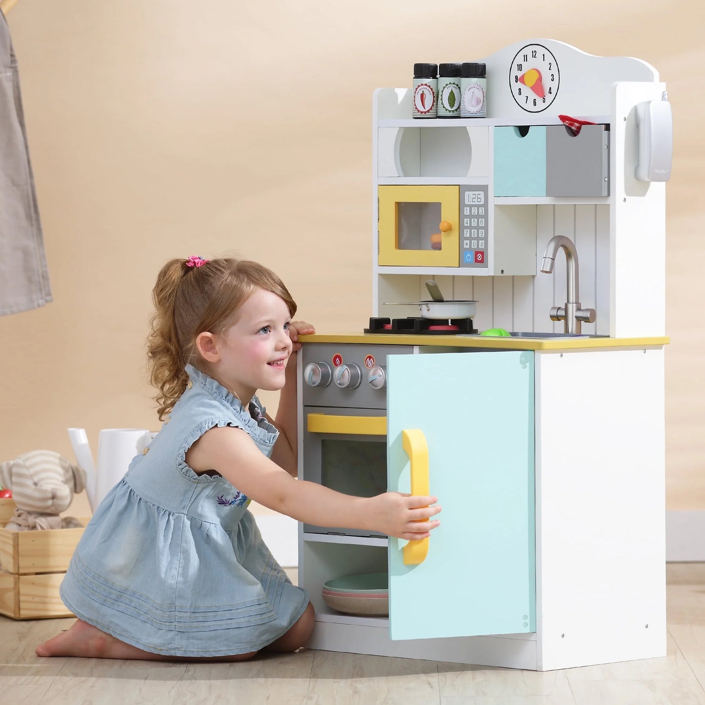 Teamson Kids Little Chef Florence Classic Wooden Play Kitchen